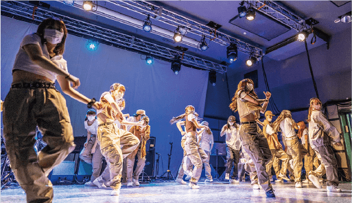 ダンスレッスン風景